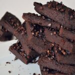 15 Fudgy Vegan Brownies and Blondies Made With Beans (Seriously!) – One Green Planet