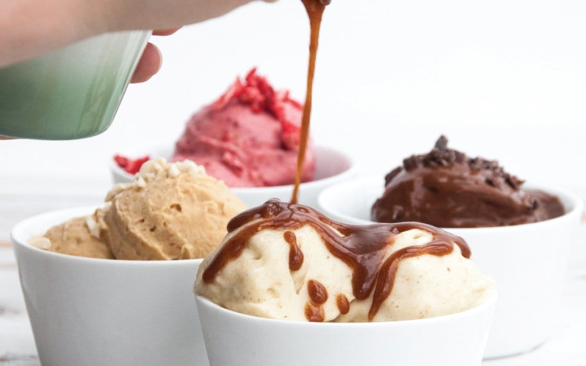 8 Irresistible Vegan Dessert Sauces to Drizzle, Dip & Devour – One Green Planet