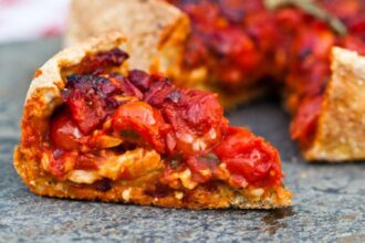 5 Iconic Chicago Foods Made Completely Vegan — Deep Dish, Dogs & More – One Green Planet