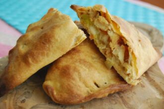 Seasonal Pumpkin and Leek Pasties [Vegan] – One Green Planet